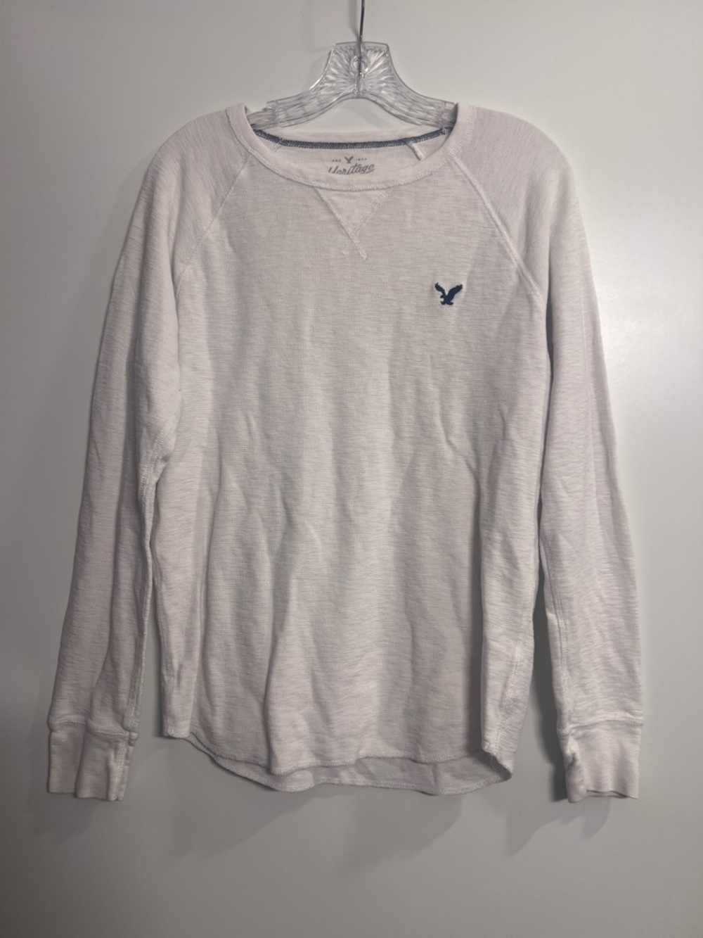 Men’s American Eagle white Henley T-shirt